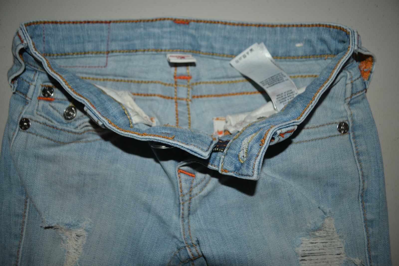 True Religion Women's Knee Length Distressed Pocket Flaps Shorts Sz 24x11 thumbnail 8