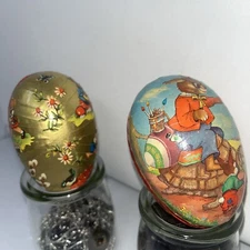 VTG.Paper Mache Easter Egg German Democratic Republic Candy Container
