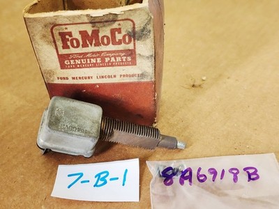 Vintage Ford FoMoCo 8A-6918B Overdrive Kickdown Switch