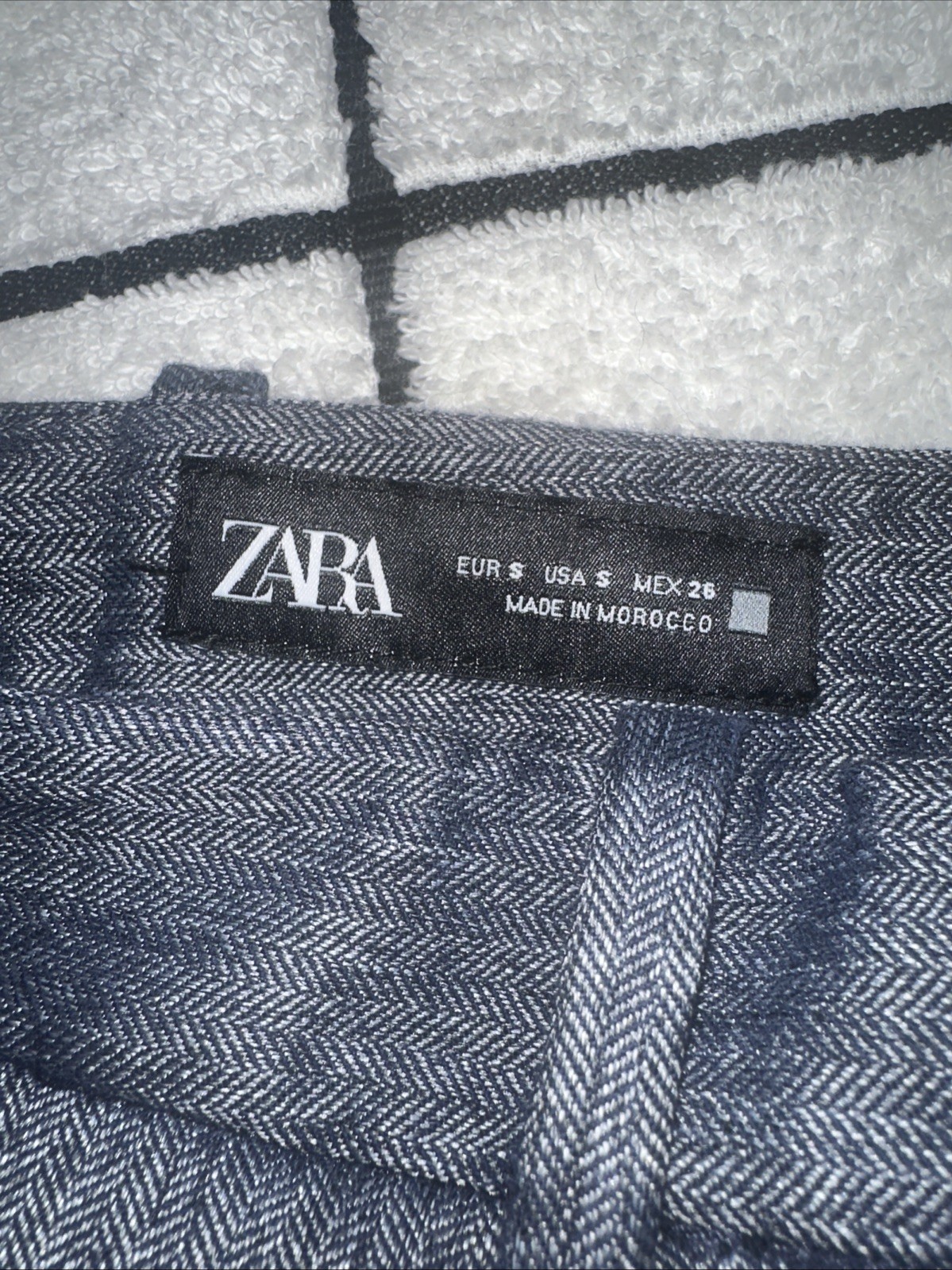 Zara Basic Grey Herringbone Flat Front Straight L… - image 4