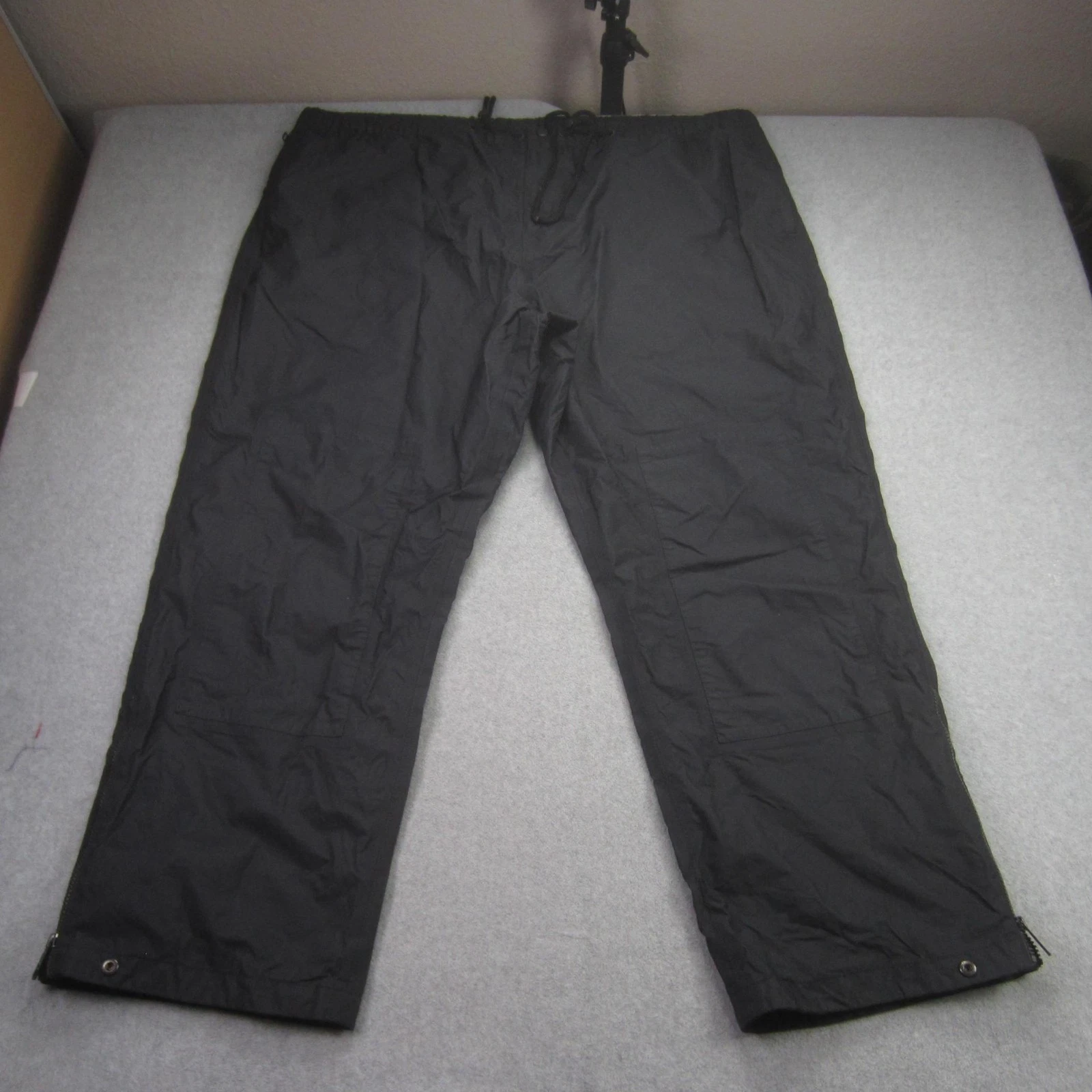 Duluth Trading Co Pants Mens 2XL Black Nylon Zip Ankle Drawstring Waist Outdoor