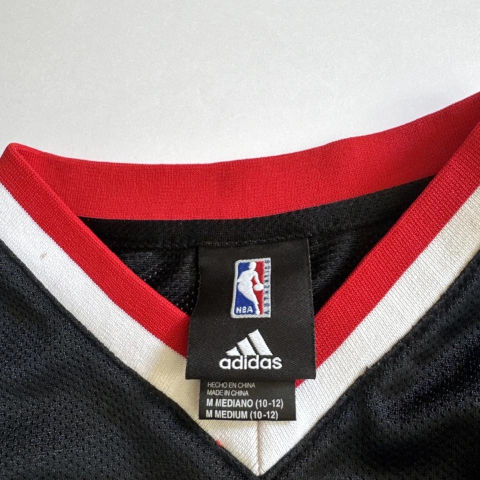 Camiseta Philadelphia 76ers Niños M NBA Baloncesto Iguodala Adidas Sixers Foto 2 de 4