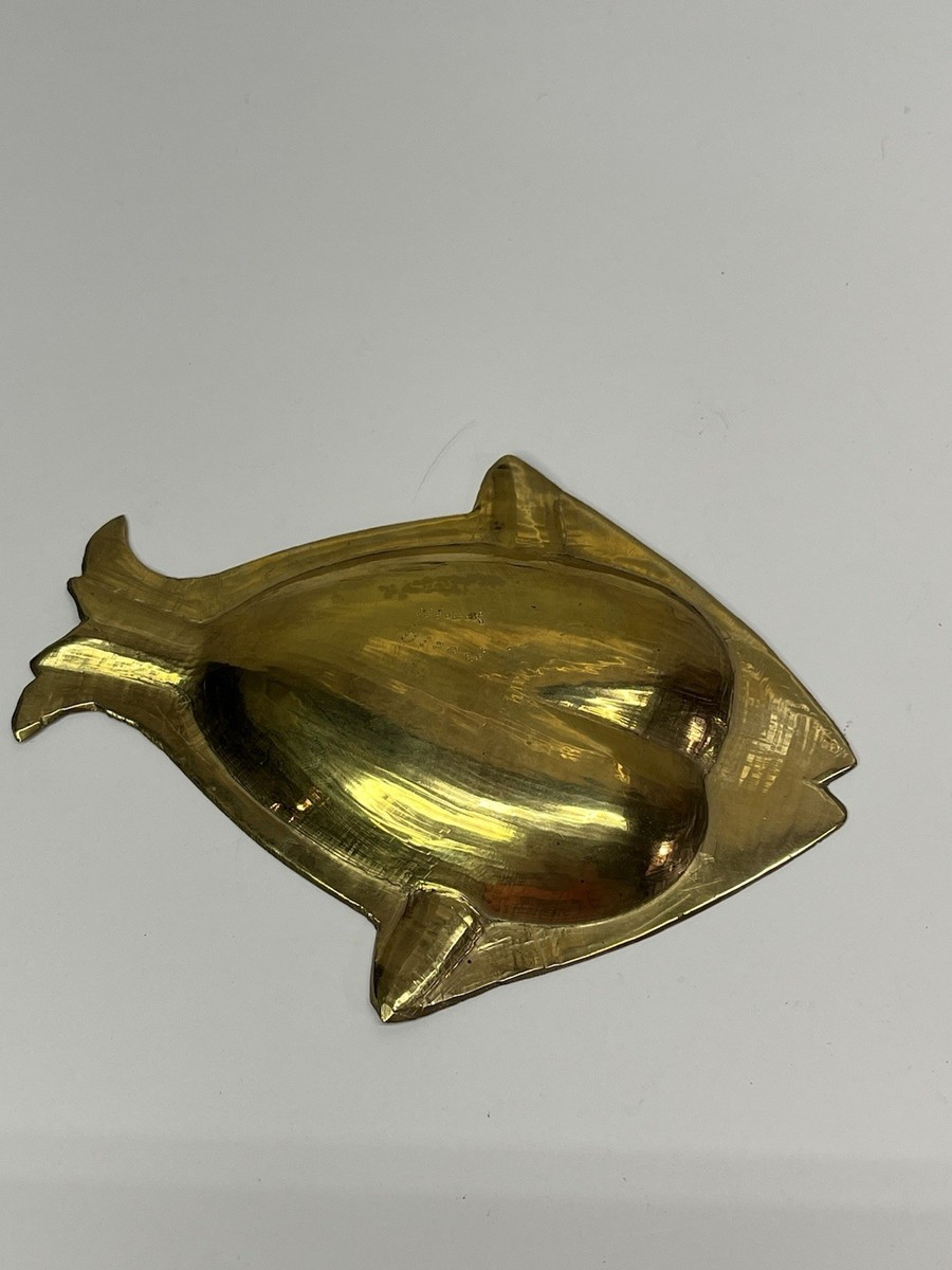VINTAGE FISH ASHTRAY 真鍮 ヴィンテージ 熱帯魚 VINTAGE FISH ASHTRAY 真鍮 ヴィンテージ 熱帯魚 【公式通販】