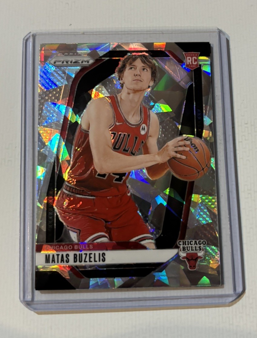 2024-25 Panini Prizm Matas Buzelis Silver Cracked Ice RC #252