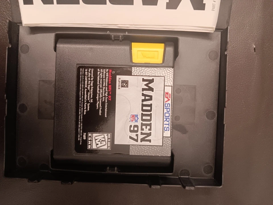 Madden NFL 97 (Sega Genesis, 1996) CIB, Manual, Scouting Guide, Tested - Image 3 of 4