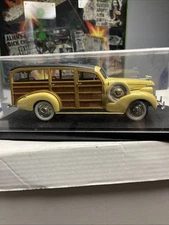 CHEVROLET CHEVY WOODY WAGON 1939 1/18 d MOTOR CITY CLASSICS 72001