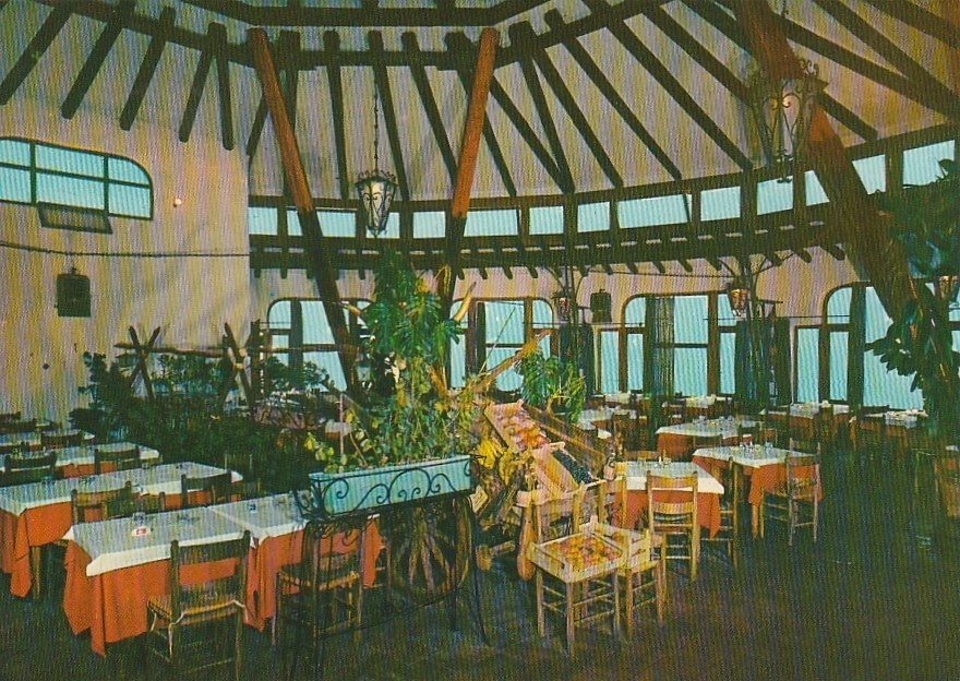 TORVAIANICA CENTRO CORSETTI ANNO 1968 VIAGGIATA