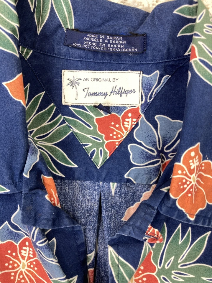 Camisa hawaiana Tommy Hilfiger para hombre M azul floral relax abotonada Foto 4 de 4