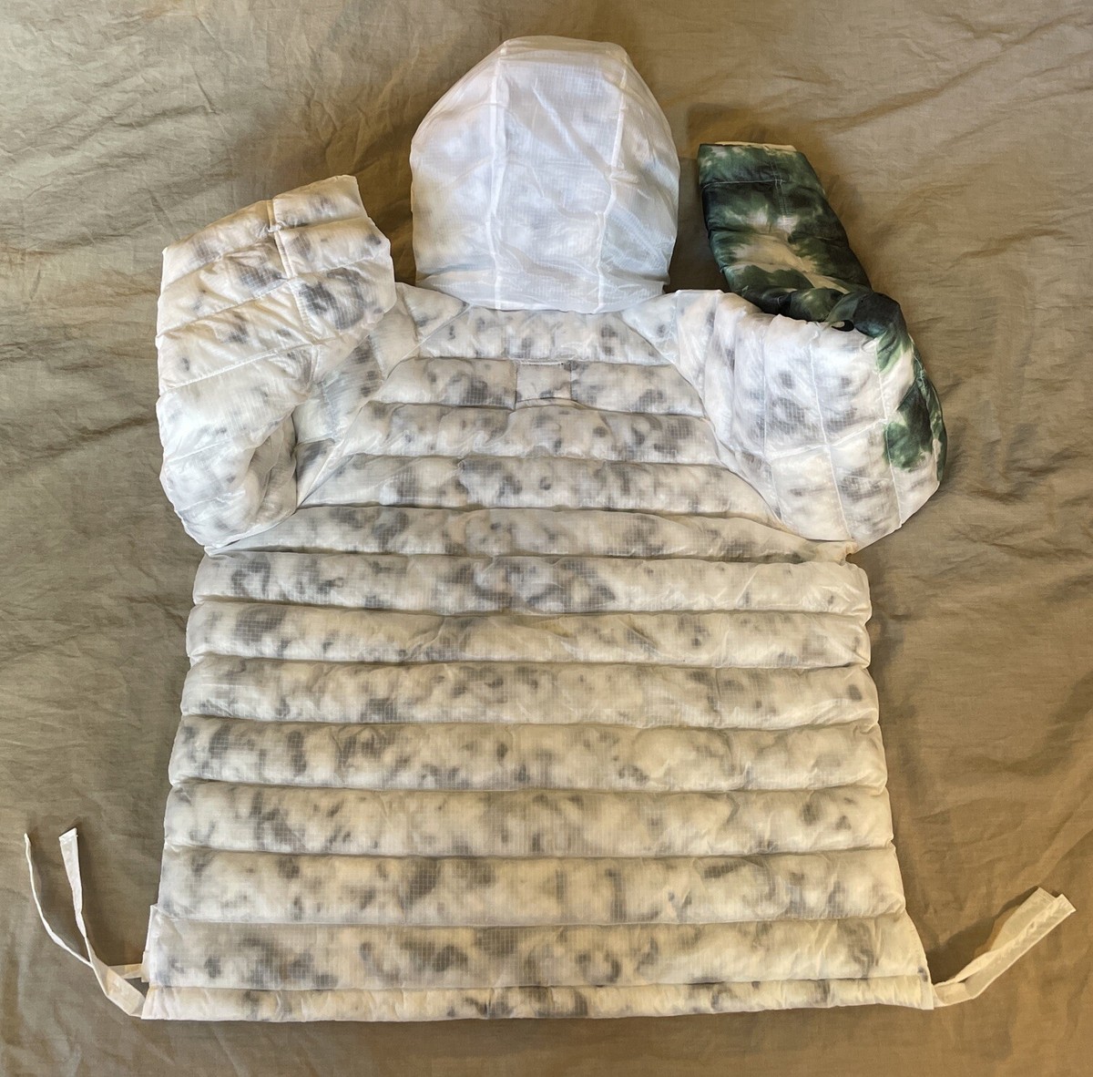 Men's Size Medium - Nike x Stussy Insulated Pullover Jacket Men's Size Medium - Nike x Stussy Insulated Pullover Jacket