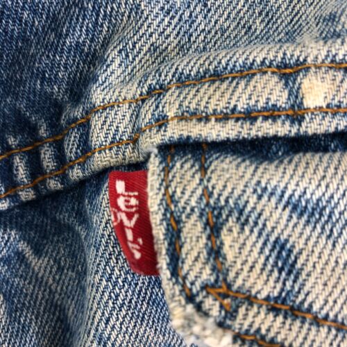 Levis Faded Denim Sherpa Lined Trucker Jacket Thrashed Distressed 46R Vtg 90s - Picture 3 of 14
