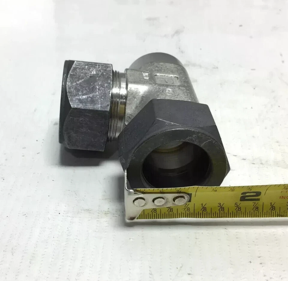 1" Tube x 3/4 FNPT x 1" Tube 316ss Female Run Tee Fitting Parker 16-12-16 MBZ-SS - Image 2 of 4