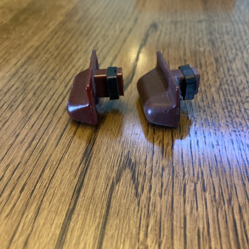 1984 1986 1988 Nissan 300zx T Top Switch Button OEM T-top Z31 Maroon Foto 3 de 4