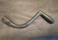  ANTIQUE IRON HAND CRANK HANDLE 3 SIDE TRIANGLE ENGINE STOVE RANGE TRACTOR