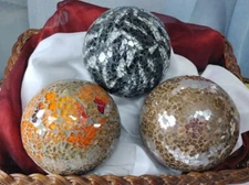 Set Of 3  4” Decorative Mosaic Crackle Glass Orb Balls  DC1