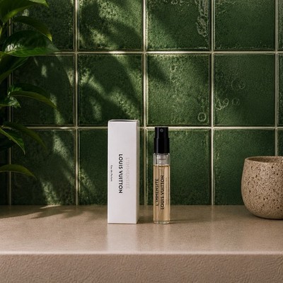 Louis Vuitton L Immensite Mini Flasche