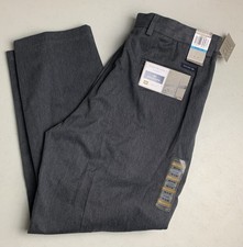 Dockers Mens Pants Signature Khaki D3 Gray Pleated Classic Fit 36x30 NWT New