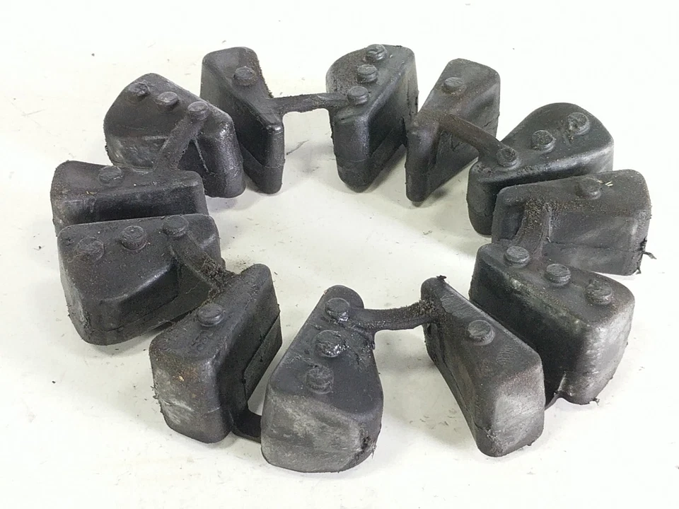 13 каучуков ступицы звездочки привода заднего колеса Triumph Street Triple 675 - Изображение 2 из 4