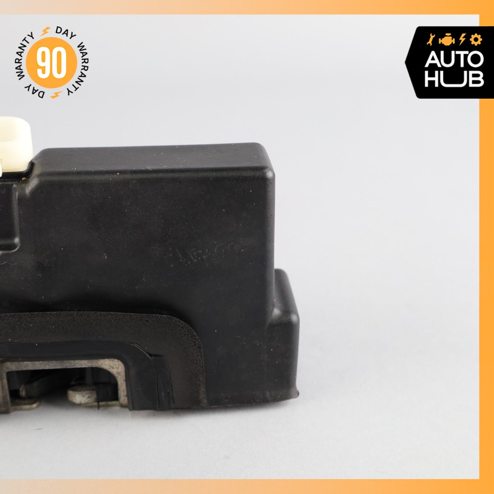 2008 Maserati GranTurismo M145 Right Side Door Lock Latch Actuator OEM 47k