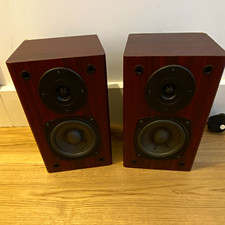 WS-620 2.0 Wired Bookshelf Speakers 30W RMS Brown Wood RCA 3D Surround