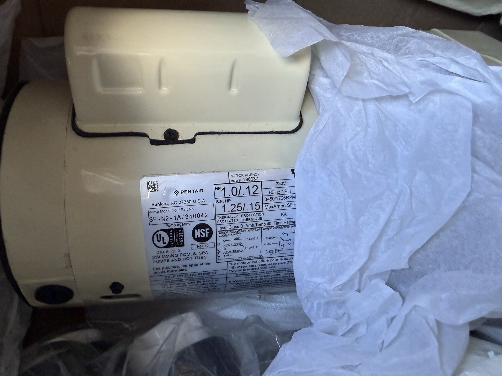 Pentair SuperFlo Pool Pump Dual Speed 1 HP SF - N2 - 1A/340042