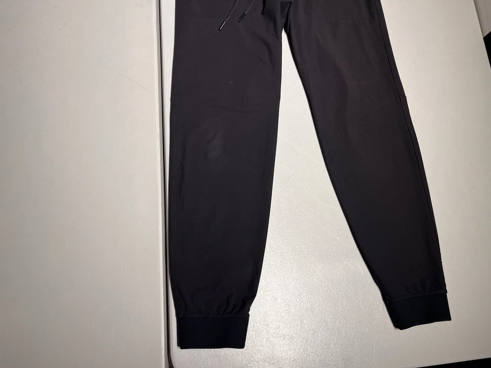 "Pantalones Lululemon para hombre medianos negros ABC cordón jogger 30"" entrepierna color descolorido" Foto 4 de 4