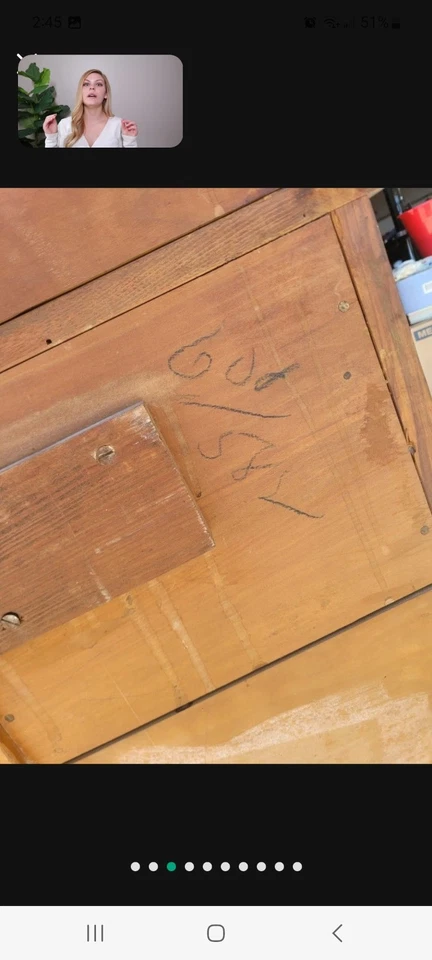 Rare Tri-fold Antique Vanity  table With 3 Mirrors - Image 2 of 4