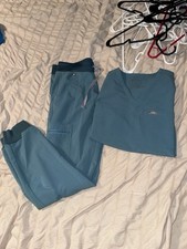 FIGS Blue Solid Scrub Set Top  Jogger Pants Size M Polyester Unisex