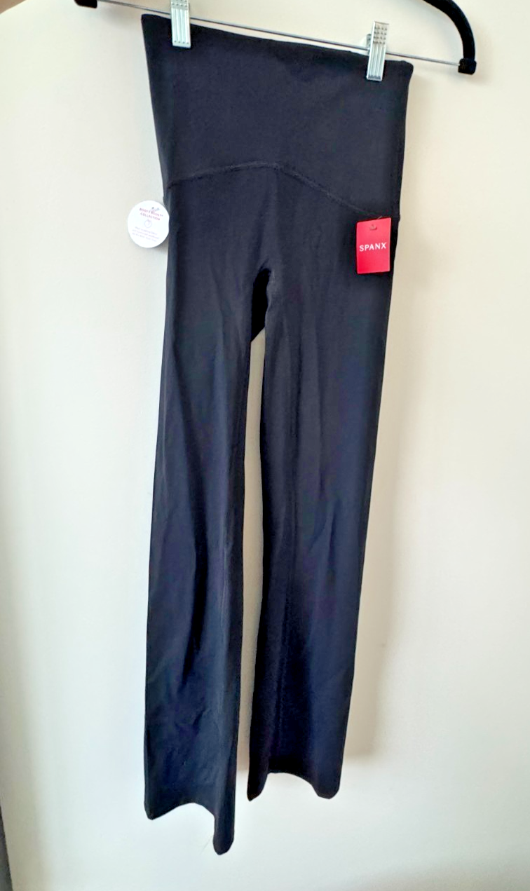 Spanx Booty Boost Flare Pant XS Black High Rise Full Length NWT Excellent Condition