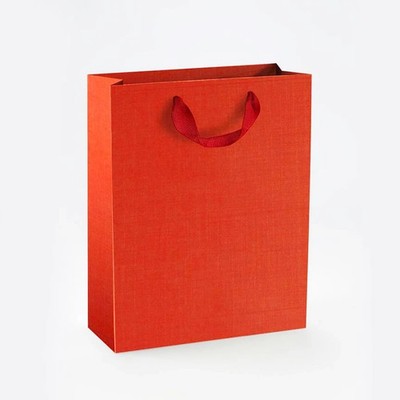 Rote Geschenktragetasche mit niedlichem Mini-Stil und gedrehten Henkeln - Tasche mit Henkeln