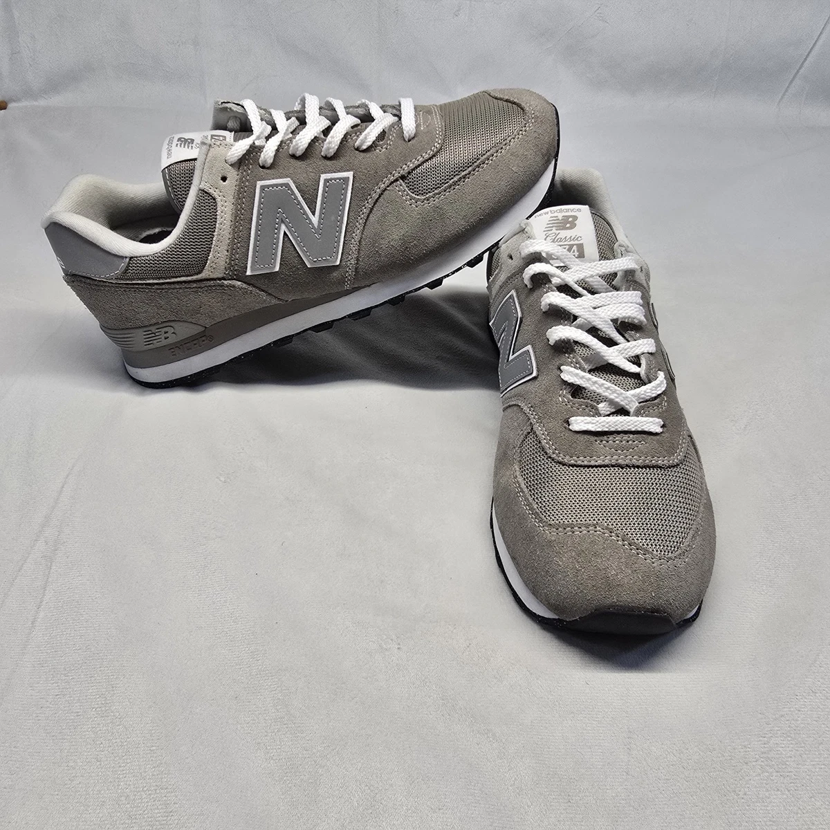 New Balance 574v2 White Red for Sale | Authenticity  display picture 1