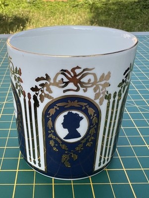 Gedenktasse, Wiedereröffnung Waddesdon Manor Queen Elizabeth II., 31. März 1995