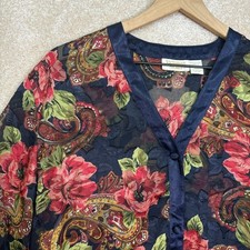 VINTAGE Victorias Secret Sleep Shirt Size Large Gold Label Floral Nightgown