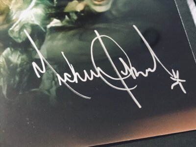 Rare 1 item Thriller Album Michael Jackson Autograph Gold Disc w