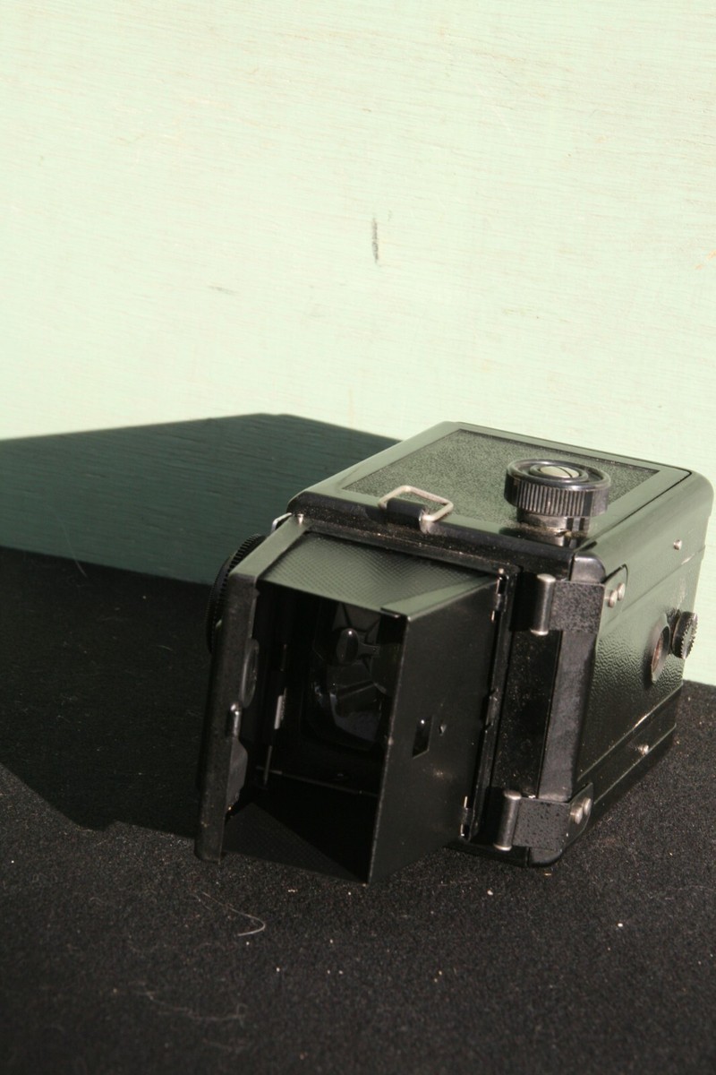 ANCIEN APPAREIL PHOTO LUBITEL 2 - MADE IN USSR