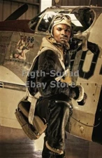 WW2 Picture Photo Combat aircraft pilot Full Gear 5915