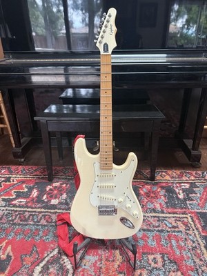 90 s Epiphone Korean Stratocaster copy electric guitar