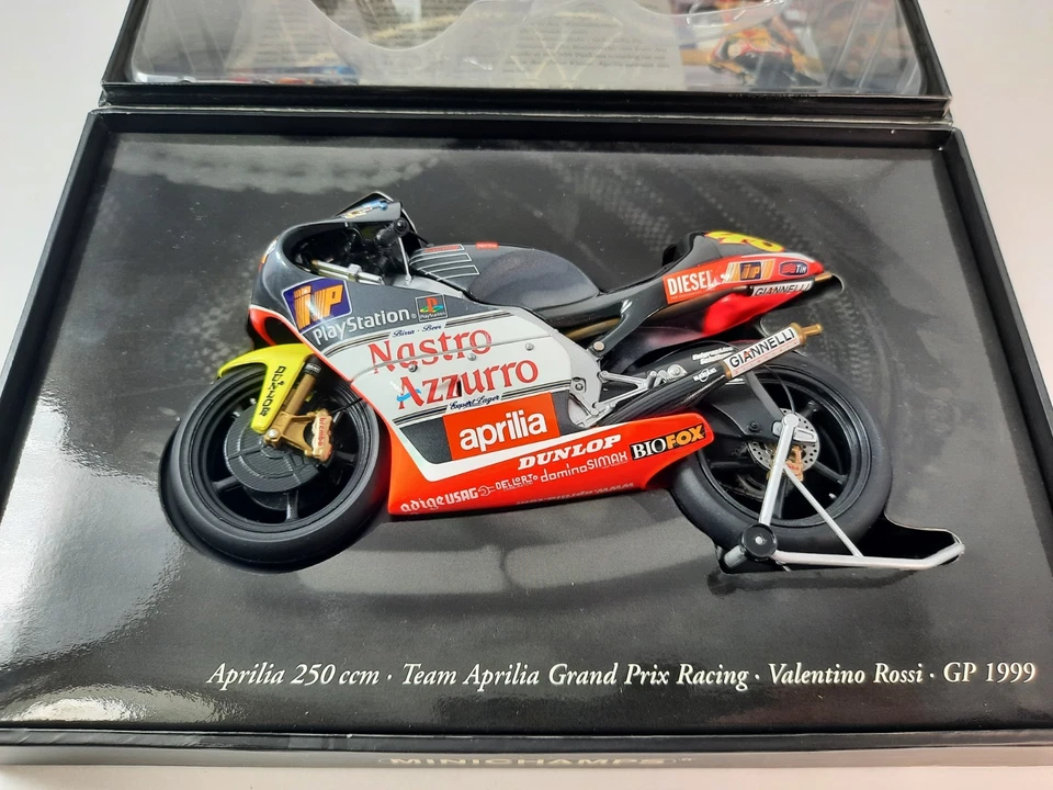 Minichamps Aprilia 250 #46 Valentino Rossi 1999 1/12 122990086 - Bild 3 von 4