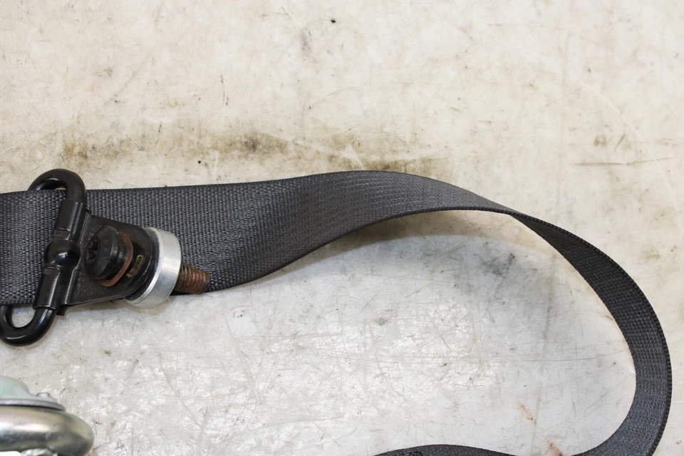 Оригинальный правый ремень безопасности для Pontiac Solstice 2006–2009 годов выпуска HB105 - Изображение 3 из 4