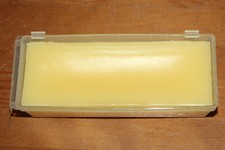 new 2025 Swix Bio Training Wax UR10 Yellow 18...