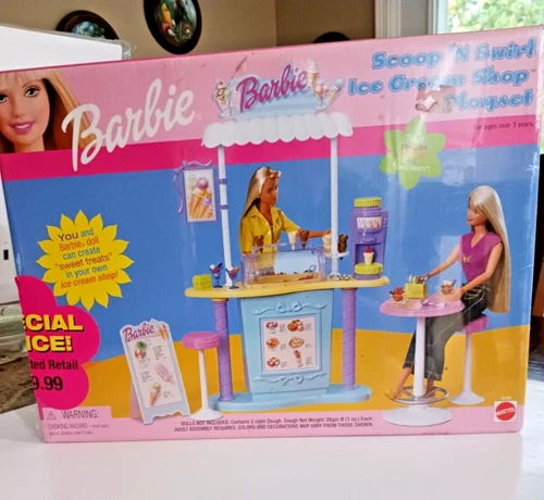 NEW Vtg Mattel Barbie Scoop 'N Swirl Ice Cream Shop Playset 88706, 2000
