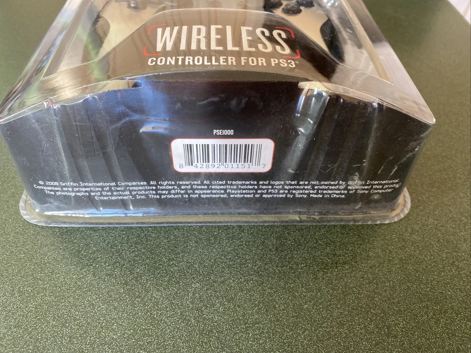 Psyclone Essentials Wireless Controller compatible with PS3 BRAND NEW - Image 2 of 4