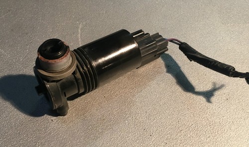 Ford Fiesta MK7 Scheibenwischermotor 8A6117K624AA