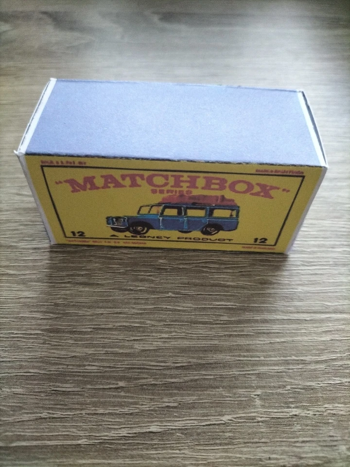 Matchbox Regular Wheels No12 Land Rover Safari Blue   - Replica / Copy Box only - Image 2 of 3