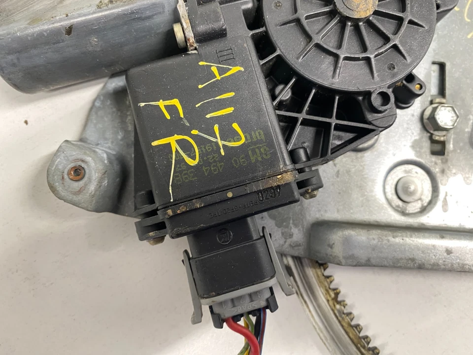 97-01 CADILLAC CATERA REGULADOR PUERTA DELANTERA LADO PASAJERO DERECHO OEM Foto 4 de 4