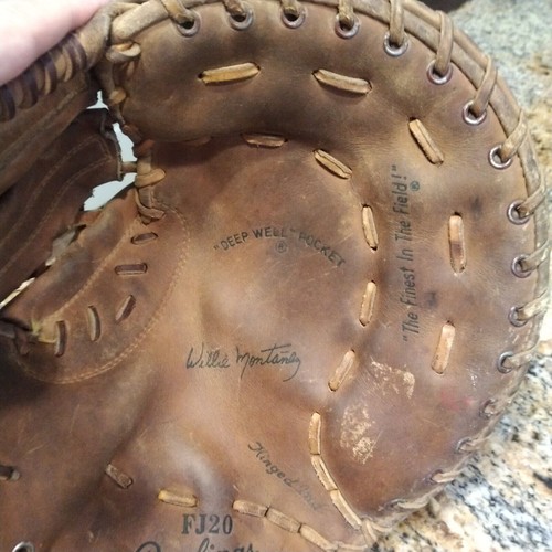 WILLIE MONTANEZ RAWLINGS First Base Baseball Glove Mit RHT FJ20 Phillies Vtg - Picture 4 of 12
