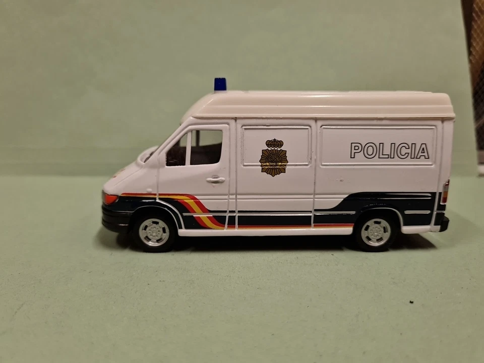 HONGWELL FURGONE MERCEDES BENZ POLICIA SPAIN SPAGNA SCALA 1/43  - Immagine 4 di 4