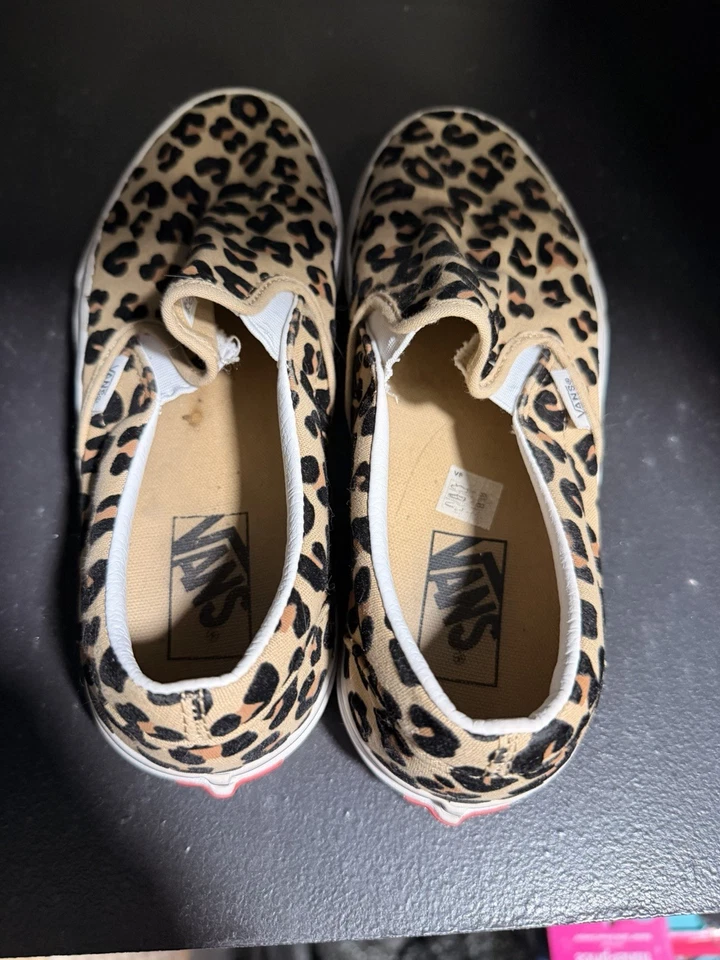 Vans Clásico Sin Cordones Estampado Leopardo (Hombre’s 7.5 Mujer’s 9) Lona Sin Cordones Foto 3 de 4