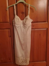Vintage Beige  Lace Trimmed  Full Slip By Intimates  Size Medium Hook Eye Closur