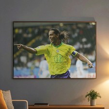 Ronaldinho Satin Poster – Dynamic Football Artwork for Sports Enthusiasts