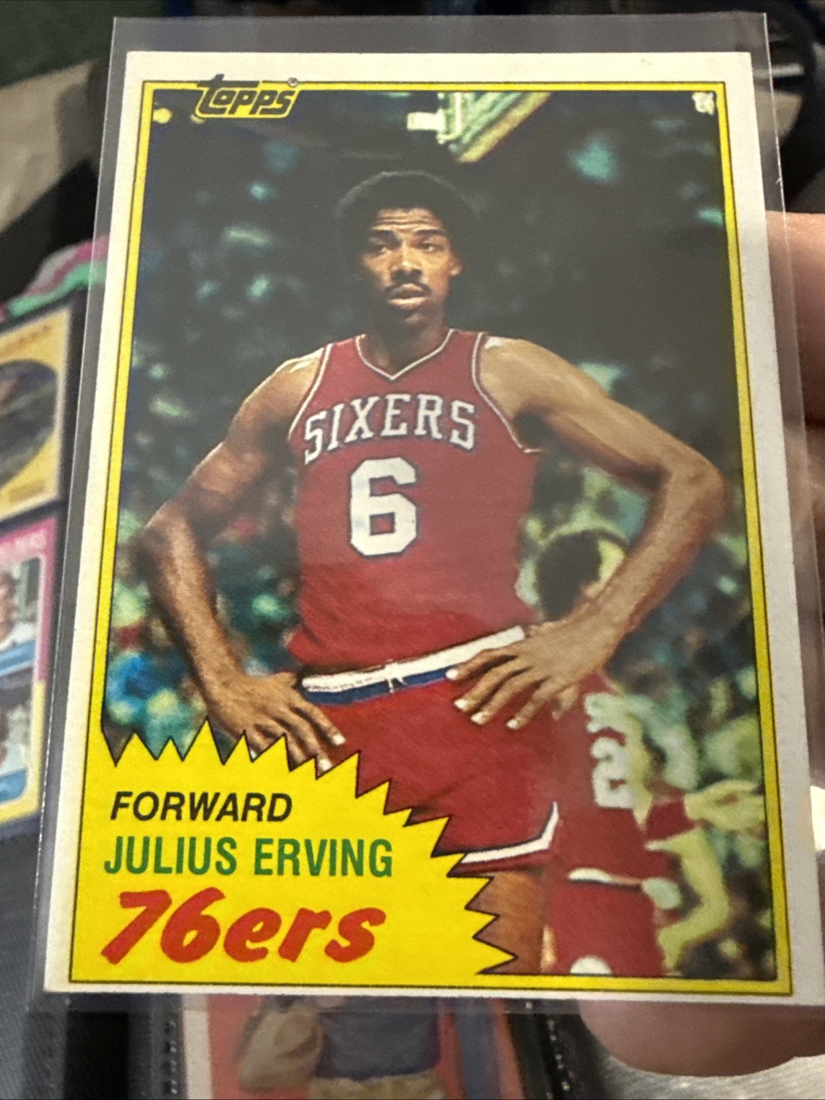1981-82 Topps - Julius Erving #30 EX Or Better E35